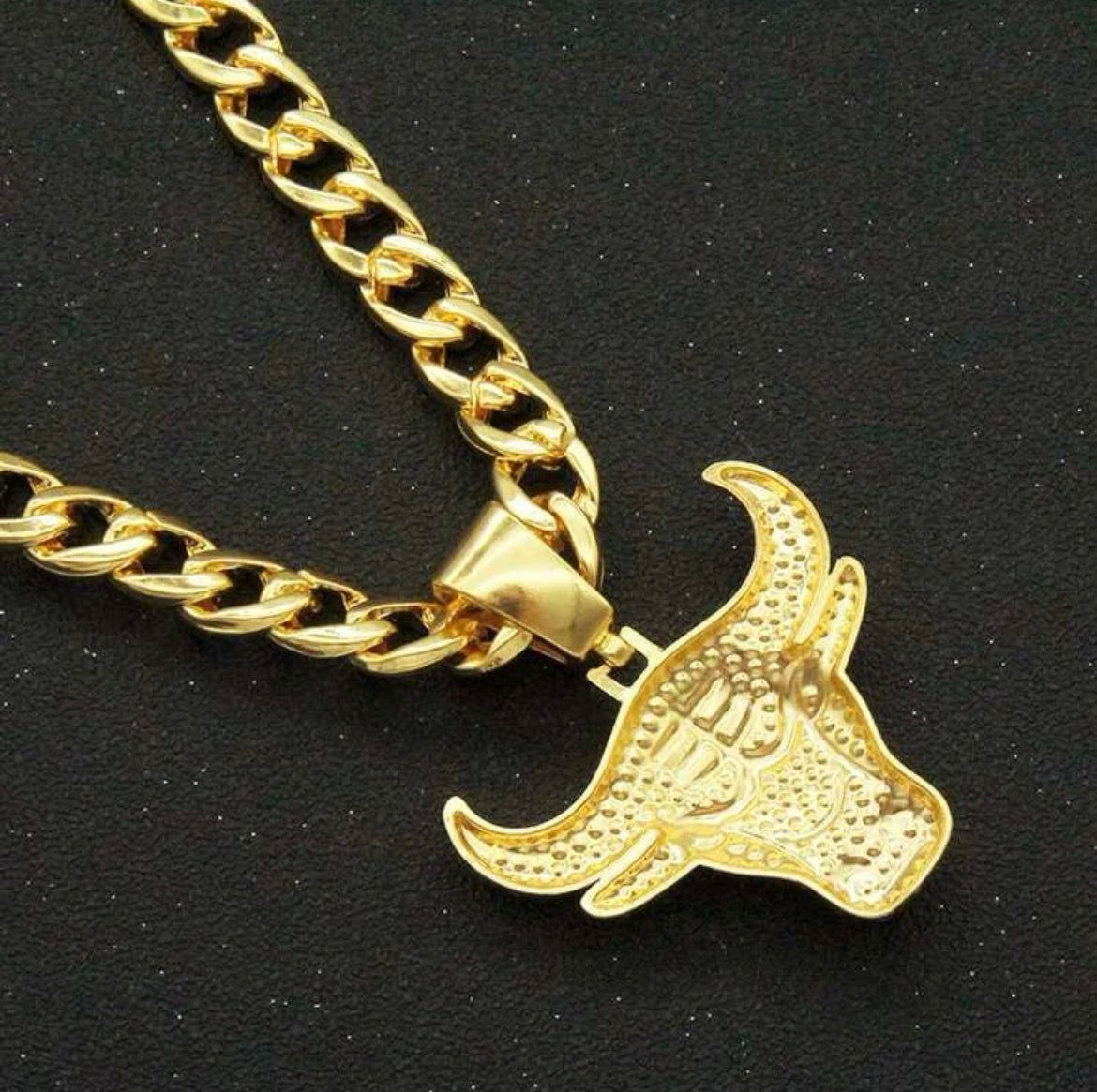 Cuban Chain Rhinestone Necklace For Men With Bull Pendant