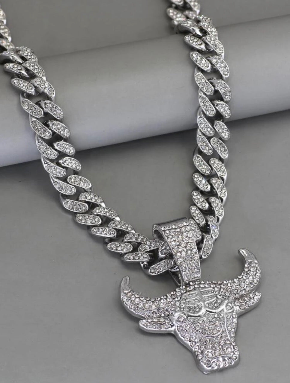 Cuban Chain Rhinestone Necklace For Men With Bull Pendant