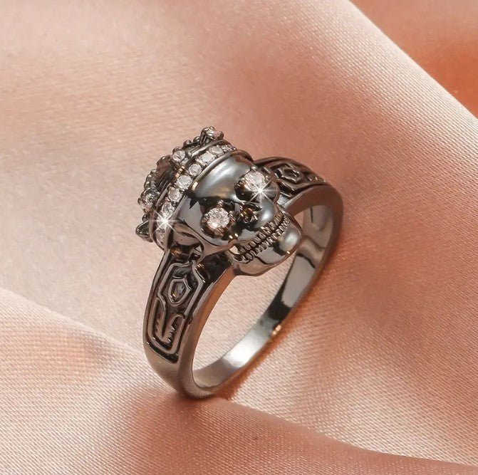 Gothic Black Skull Ring Zircon