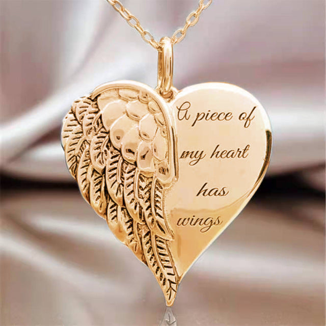 Women’s Necklace With Heart Pendant